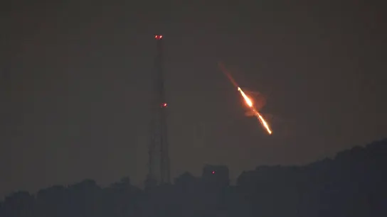 Drones o misiles compitiendo por objetivos en lugares no revelados en el norte de Israel Drones o misiles compitiendo por objetivos en lugares no revelados en el norte de Israel