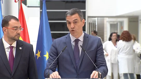 Pedro Sánchez en el HUCA Pedro Sánchez en el HUCA