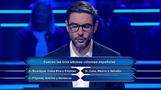 El chiste de Juanra Bonet cuando procede a decir las respuestas a la pregunta cuáles fueron las tres últimas colonias europeas: "Brummel... ay no" El chiste de Juanra Bonet cuando procede a decir las respuestas a la pregunta cuáles fueron las tres últimas colonias europeas: "Brummel... ay no"