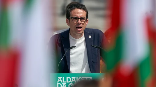 El candidato de EH Bildu a Lehendakari Pello Otxandiano participa en un acto electoral El candidato de EH Bildu a Lehendakari Pello Otxandiano participa en un acto electoral