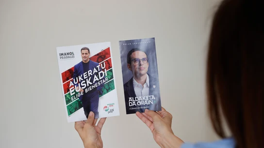 Propaganda electoral del PNV y de EH Bildu, con imágenes de sus candidatos, Imanol Pradales y Pello Otxandiano, respectivamente Propaganda electoral del PNV y de EH Bildu, con imágenes de sus candidatos, Imanol Pradales y Pello Otxandiano, respectivamente