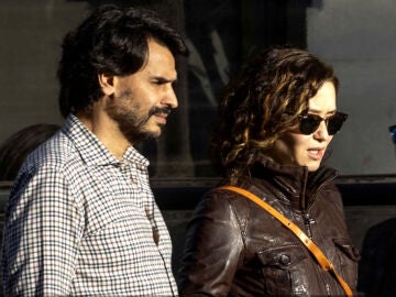 Imagen de archivo de Isabel Díaz Ayuso y su novio.