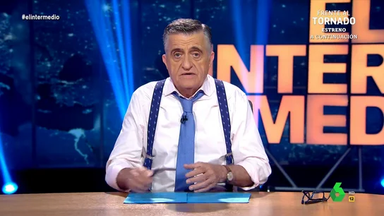 Wyoming compara a Puigdemont con un malo de 'James Bond' tras amenazar al PSOE: "Al menos hágalo acariciando un gato y no llevándolo en la cabeza" Wyoming compara a Puigdemont con un malo de 'James Bond' tras amenazar al PSOE: "Al menos hágalo acariciando un gato y no llevándolo en la cabeza"