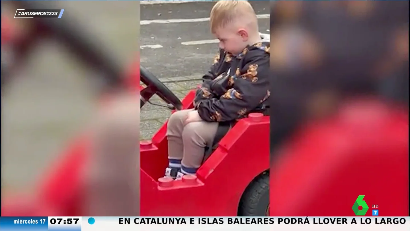 Alfonso Arús reacciona al vídeo del niño que para el coche en mitad del circuito: "Está totalmente derrotado" Alfonso Arús reacciona al vídeo del niño que para el coche en mitad del circuito: "Está totalmente derrotado"
