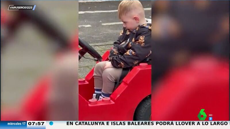 Alfonso Arús reacciona al vídeo del niño que para el coche en mitad del circuito: "Está totalmente derrotado"