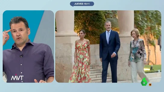 La ironía de Iñaki López al repasar el calzado de la reina Letizia Marina Valdés repasa en este vídeo los diferentes tipos de calzado que ha utilizado últimamente la reina Letizia, aquejada del neurema de Morton que le provoca un importante dolor en los pies. La reacción de Iñaki López, en este vídeo.