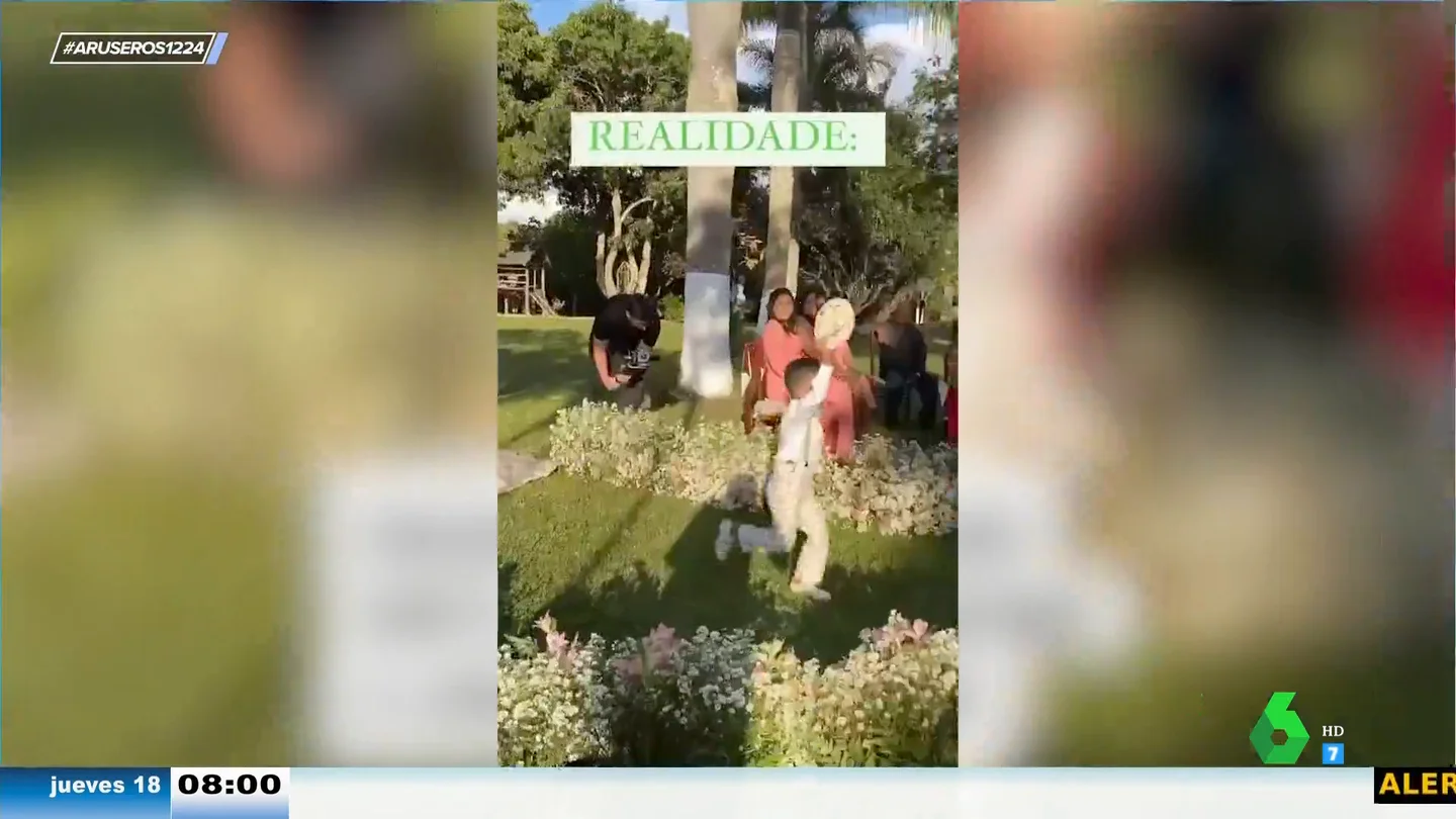 Su sobrino ensaya durante un mes para llevarle los anillos al altar... y esto es lo que hace el día de su boda Su sobrino ensaya durante un mes para llevarle los anillos al altar... y esto es lo que hace el día de su boda