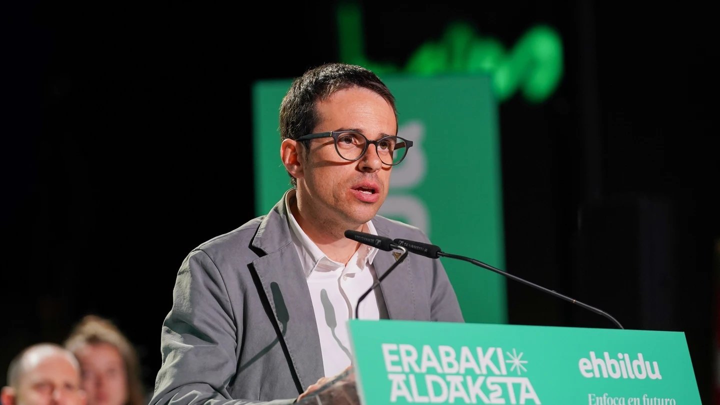 Imagen de archivo del candidato a lehendakari, Pello Otxandiano. Imagen de archivo del candidato a lehendakari, Pello Otxandiano.