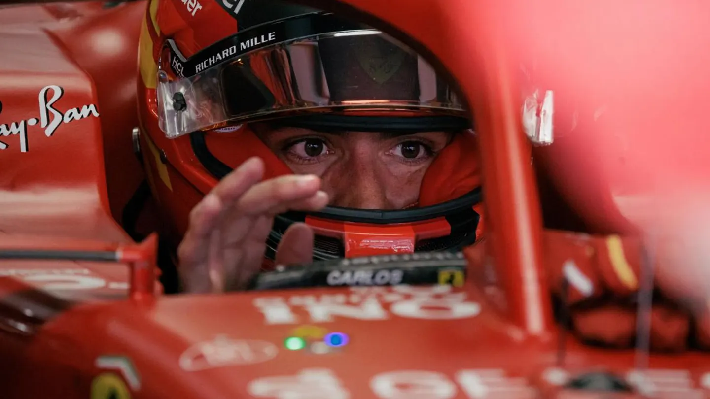 Carlos Sainz, a bordo de su Ferrari Carlos Sainz, a bordo de su Ferrari
