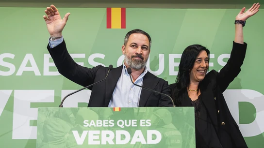 Santiago Abascal y su candidata para las elecciones vascas, Amaia Martínez Santiago Abascal y su candidata para las elecciones vascas, Amaia Martínez