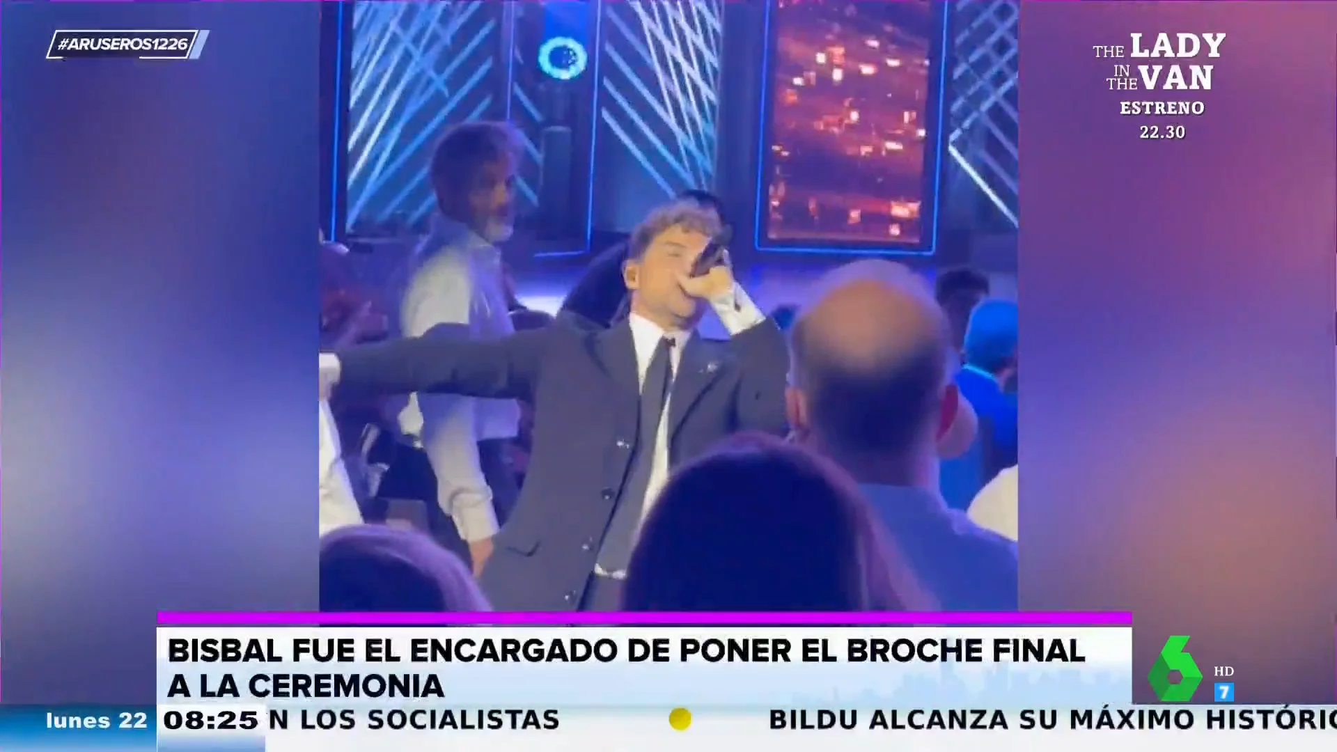 La aclamada actuación de David Bisbal en los Premios Platinos cantando 'Ave María'