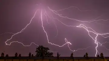 Tormenta eléctrica Tormenta eléctrica