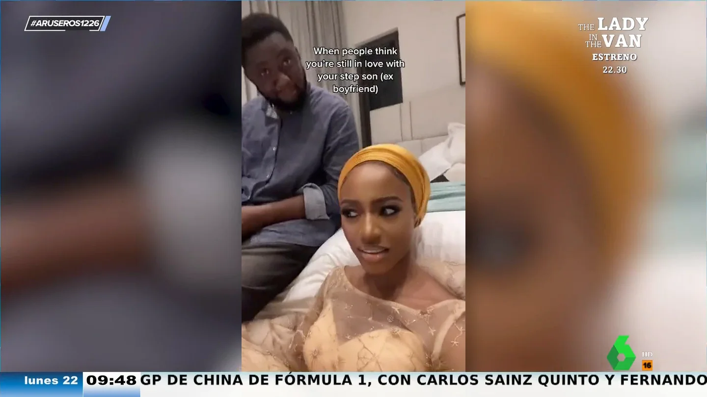 Se casa con el padre de su exnovio después de que él le rompiera el corazón y ahora es su madrastra Se casa con el padre de su exnovio después de que él le rompiera el corazón y ahora es su madrastra