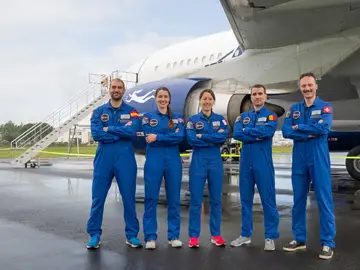 Pablo Álvarez Fernández se ha graduado como astronauta este lunes 22 de abril junto a sus compañeros Sophie Adenot, Rosemary Coogan, Raphaël Liégeois y Marco Sieber.
