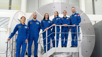 Nueva promoción de astronautas de la ESA. Pablo Álvarez es el segundo por la izquierda