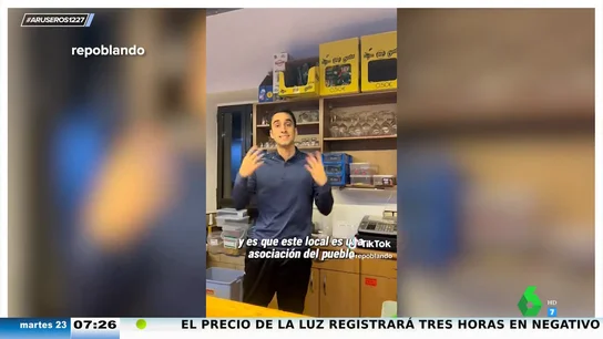 Viral bar de pueblo Viral bar de pueblo