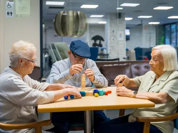 Personas mayores en una residencia Personas mayores en una residencia