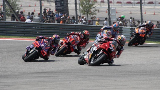 Carrera de MotoGP, con Pedro Acosta y Jorge Martín Carrera de MotoGP, con Pedro Acosta y Jorge Martín