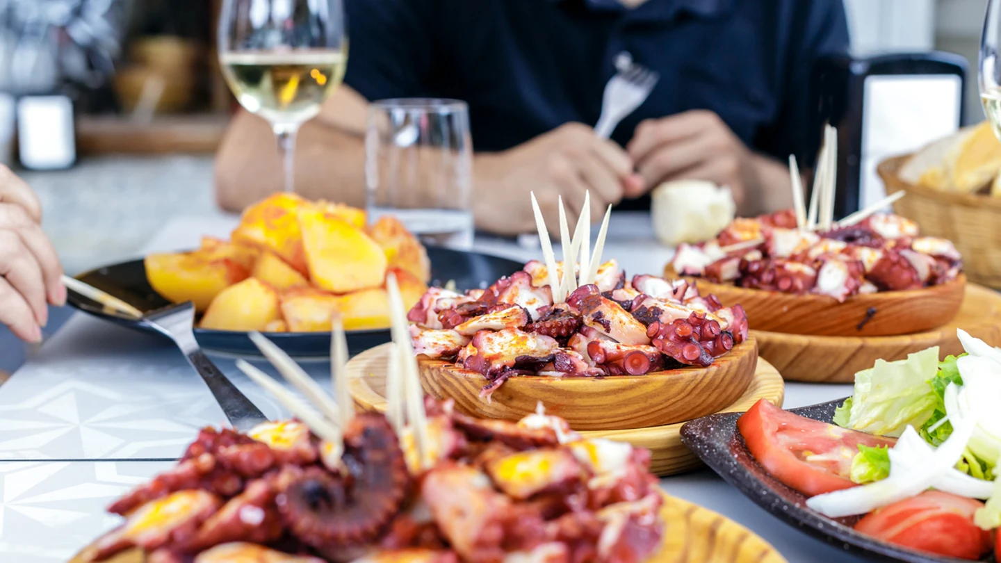 Bar de pinchos y tapas en Galicia Bar de pinchos y tapas en Galicia