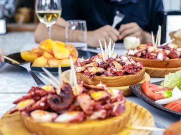 Bar de pinchos y tapas en Galicia Bar de pinchos y tapas en Galicia