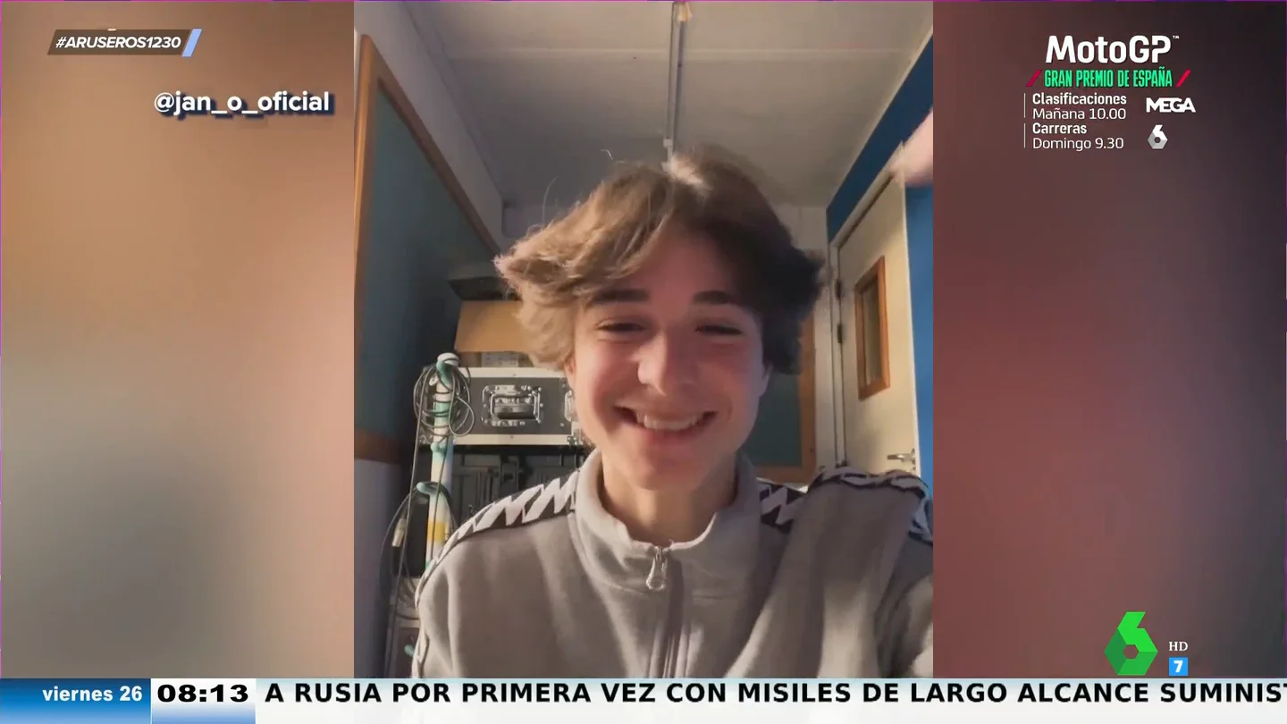 El hijo de Antonio Orozco debutará como DJ en el Gran Premio de MotoGP de Montmeló a sus 17 años El hijo de Antonio Orozco debutará como DJ en el Gran Premio de MotoGP de Montmeló a sus 17 años