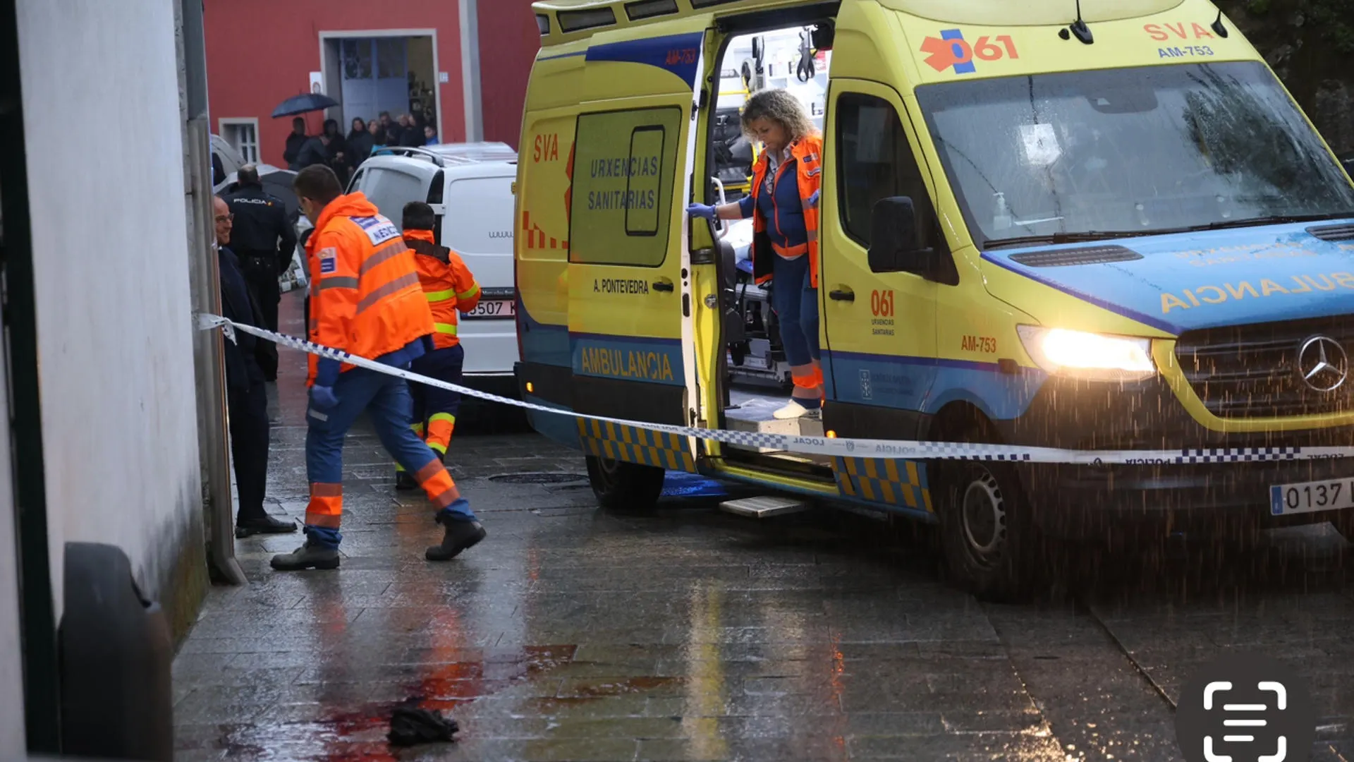 Vista del lugar donde un hombre ha muerto apuñalado este viernes en Vilaxoán, en Vilagarcía