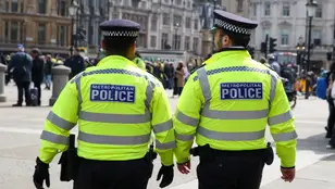Imagen de archivo de dos agentes de la Policía Metropolitana de Londres, Reino Unido.