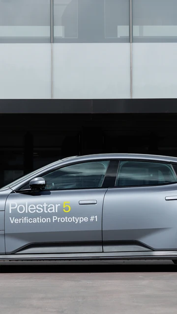 El Polestar 5 ya trabaja con potencias de carga de hasta 370 kW