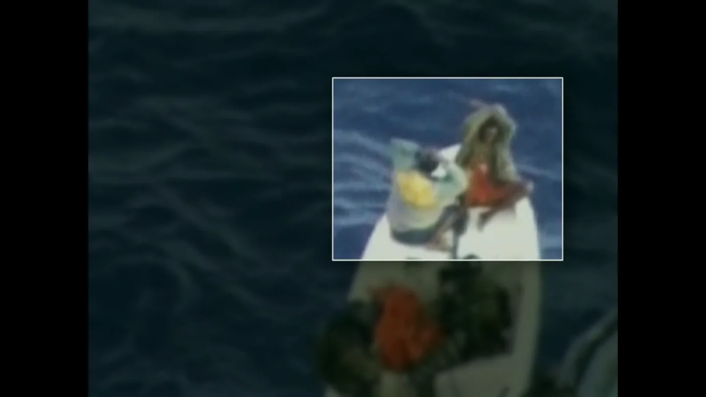 El momento en el que los piratas casi matan a los españoles del Alakrana tras descubrir que España tenía a dos de los suyos El momento en el que los piratas casi matan a los españoles del Alakrana tras descubrir que España tenía a dos de los suyos