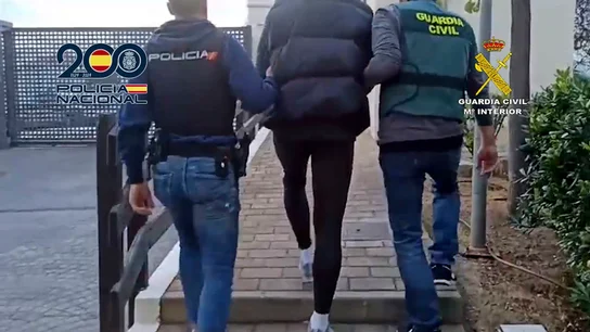 Detención de un integrante de una red dedicada a vender por Internet gominolas impregnadas de drogas Detención de un integrante de una red dedicada a vender por Internet gominolas impregnadas de drogas