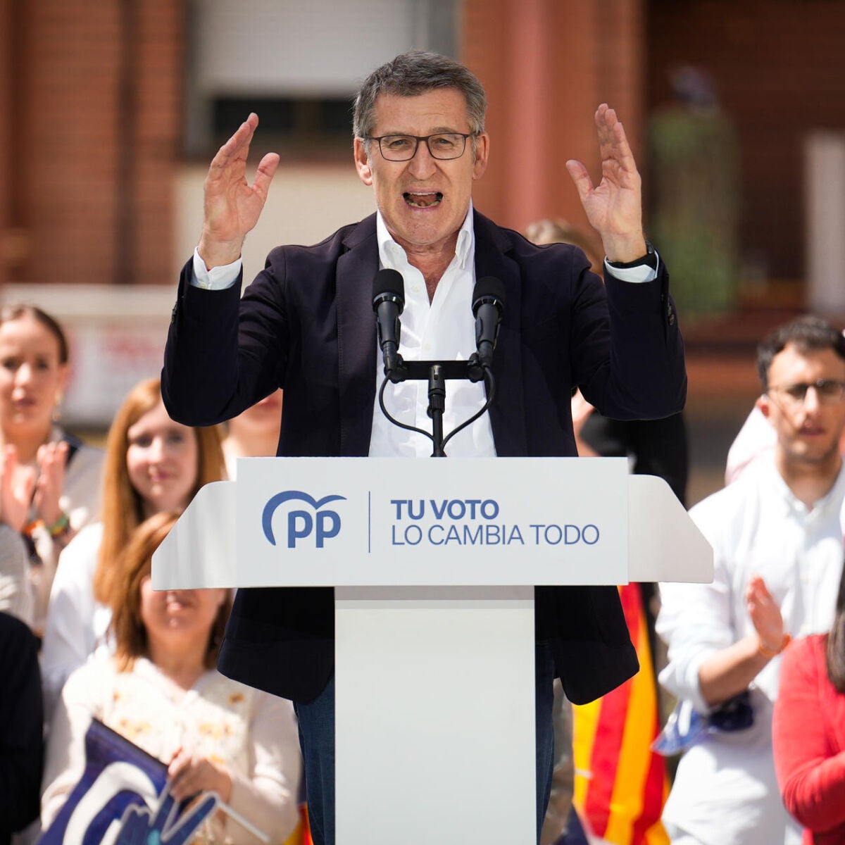 Feijóo pide la dimisión de Puente tras provocar "una crisis política con un  país hermano" por sus palabras sobre Milei