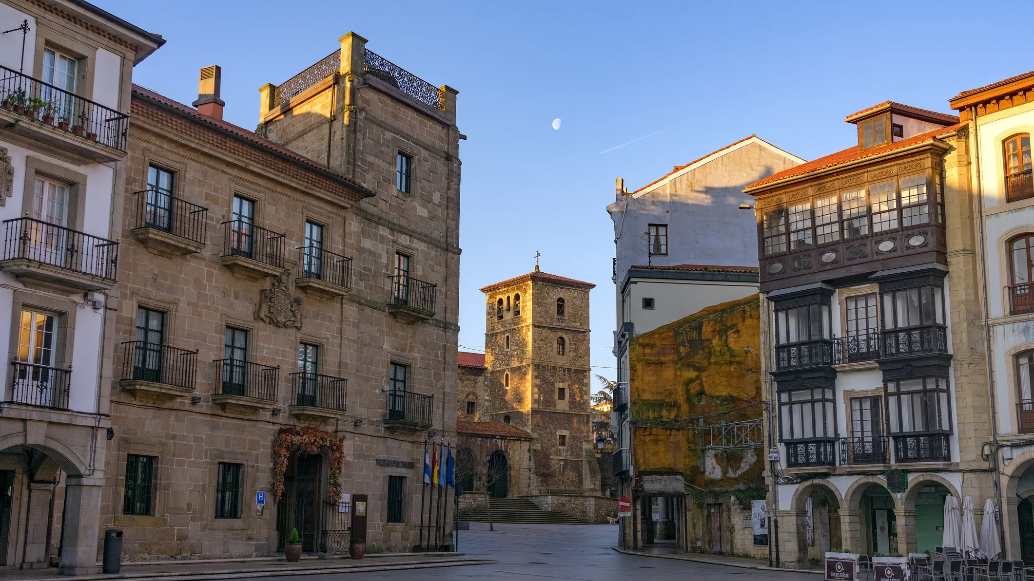 Avil&eacute;s, en Asturias