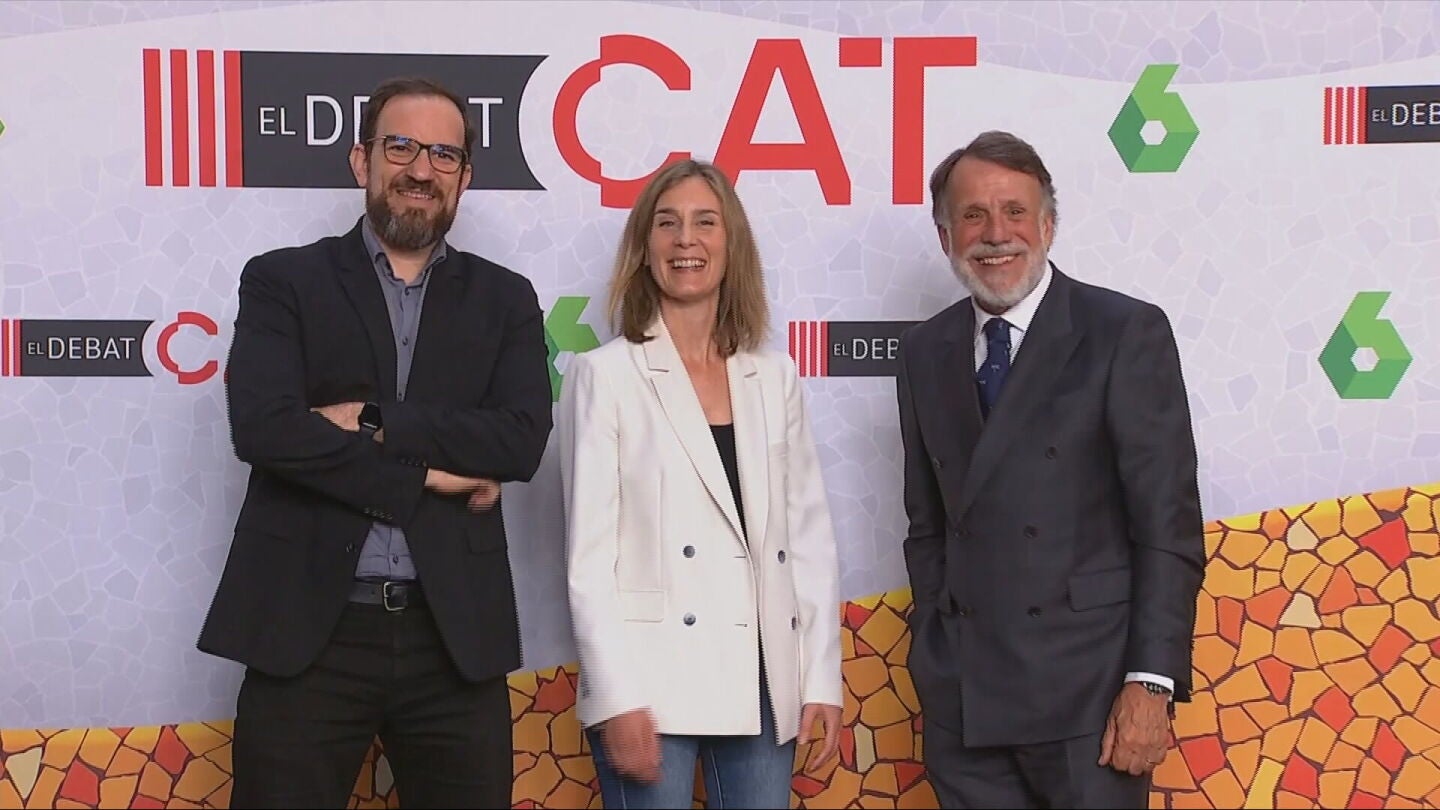 Jessica Albiach (Comuns Sumar), junto a César González y José Creuheras