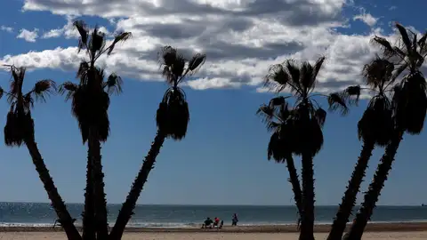 La playa de Canet de Berenguer, en Valencia La playa de Canet de Berenguer, en Valencia
