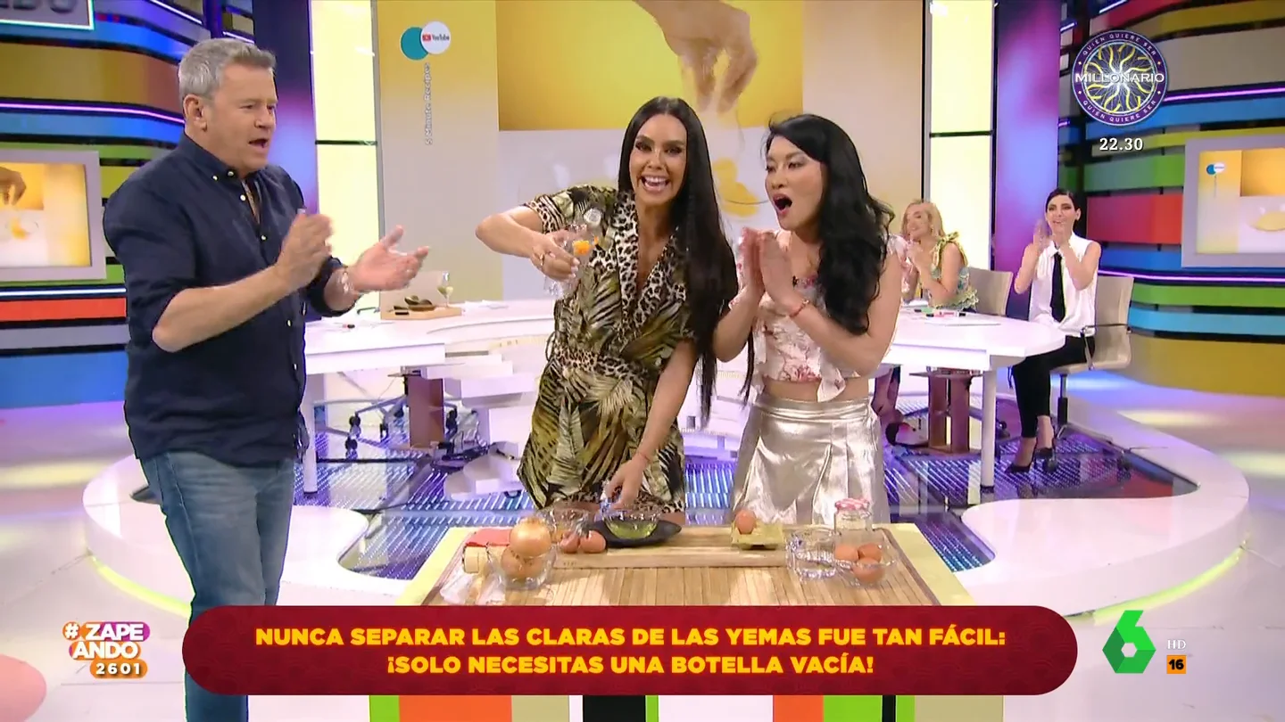 Cristina Pedroche prueba el truco de Jiaping para separar la yema de la clara: "Si puedo yo, puede hacerlo toda España" Cristina Pedroche prueba el truco de Jiaping para separar la yema de la clara: "Si puedo yo, puede hacerlo toda España"