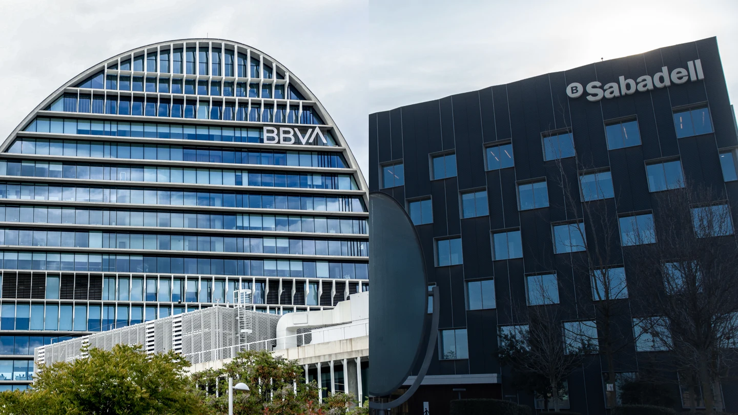 Imágenes de archivo de las sedes de BBVA y Sabadell. Imágenes de archivo de las sedes de BBVA y Sabadell.