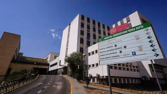 Fachada del Hospital Reina Sofía de Córdoba Fachada del Hospital Reina Sofía de Córdoba