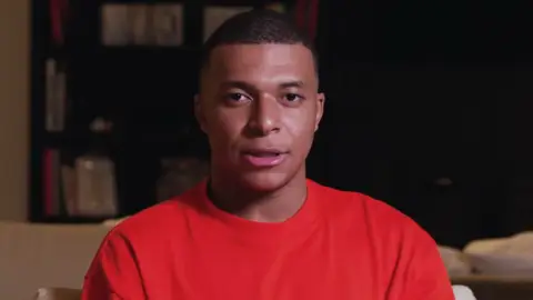 Mbappé, en el vídeo de su adiós al PSG