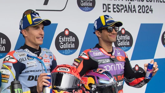 Jugones (10-05-24) El jefe de Ducati desvela el criterio para tomar la gran decisión: ¿Marc Márquez o Jorge Martín? Jugones (10-05-24) El jefe de Ducati desvela el criterio para tomar la gran decisión: ¿Marc Márquez o Jorge Martín?