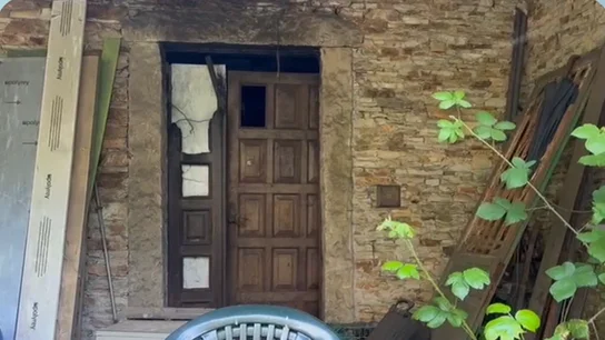 Entrada de la casa de Montouto (Teo) en la que Asunta Basterra fue asesinada Entrada de la casa de Montouto (Teo) en la que Asunta Basterra fue asesinada