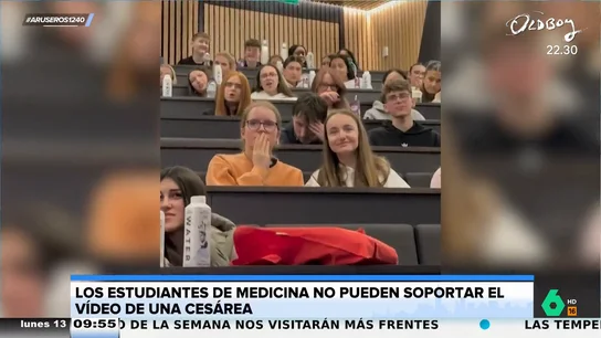 La curiosa reacción de unos estudiantes de Medicina al ver una cesárea: "La mitad se cambiará de carrera" La curiosa reacción de unos estudiantes de Medicina al ver una cesárea: "La mitad se cambiará de carrera"