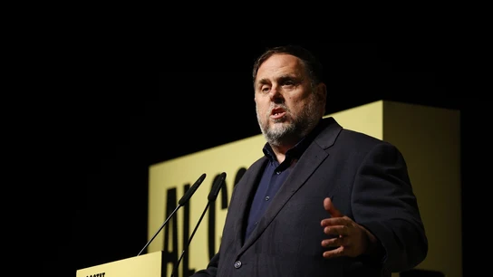 Junqueras asegura que ERC estará en la oposición y que seguirá al frente del partido Junqueras asegura que ERC estará en la oposición y que seguirá al frente del partido