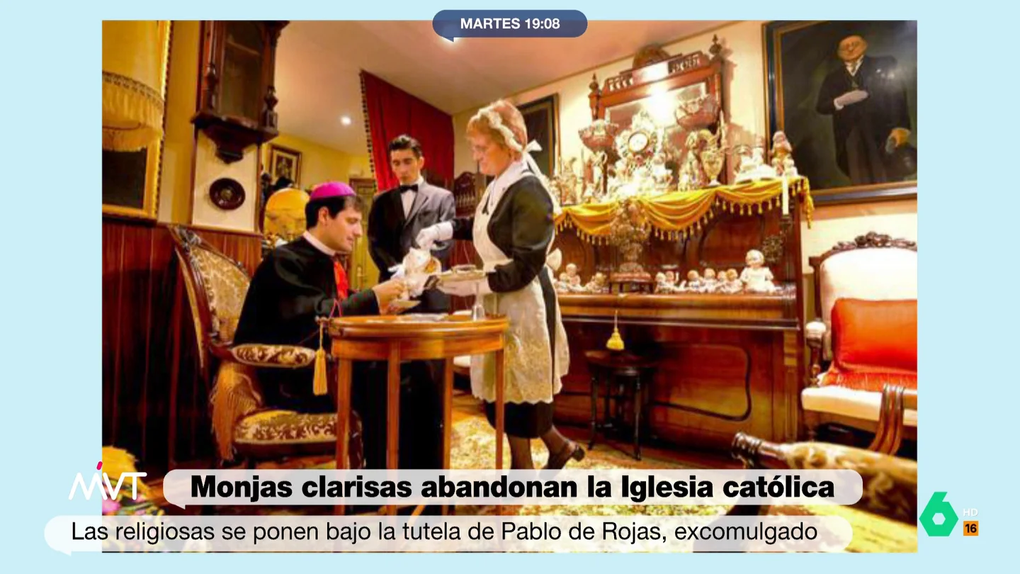 Iñaki López alucina con el piso del obispo excomulgado Pablo de Rojas Más Vale Tarde analiza cómo es el opulento piso del obispo excomulgado Pablo de Rojas, donde no falta la ornamentación, banderas preconstitucionales y servicio uniformado. Los comentarios de Cristina Pardo e Iñaki López, en este vídeo.