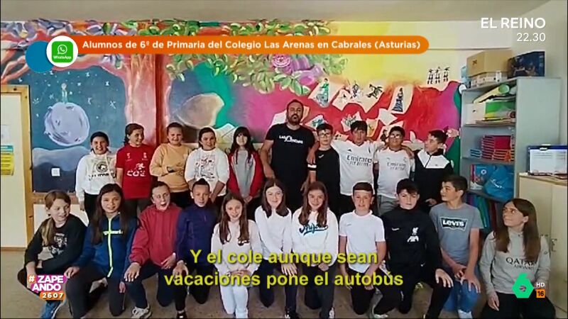 La petición de un colegio asturiano a Estopa tras dedicarles una canción en un avión: "Queremos que nos invitéis a un concierto en Gijón"