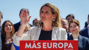  El PSOE llama a la movilización para detener la &quot;ola reaccionaria&quot; de la &quot;derecha cobarde&quot; en las elecciones europeas