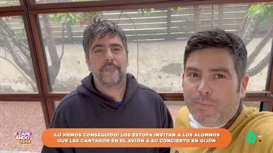 Estopa invitan a los niños que les cantaron en el avión a un concierto: "Queremos ese queso de Cabrales" Estopa invitan a los niños que les cantaron en el avión a un concierto: "Queremos ese queso de Cabrales"