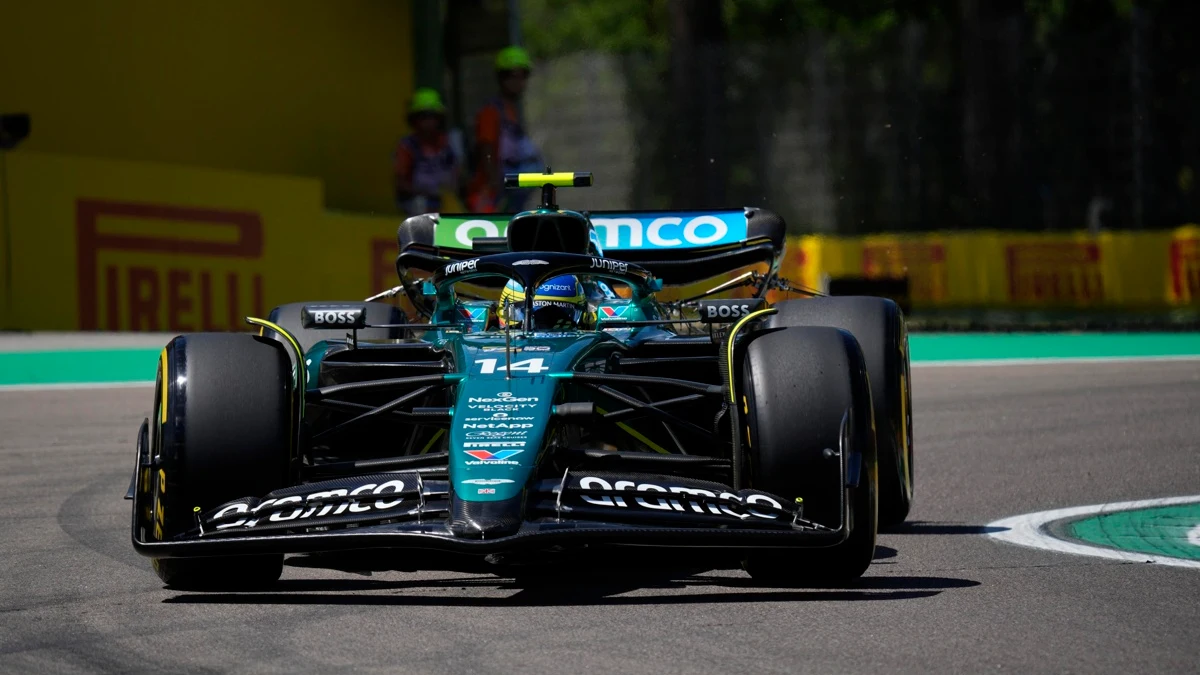 Fernando Alonso, en el Aston Martin