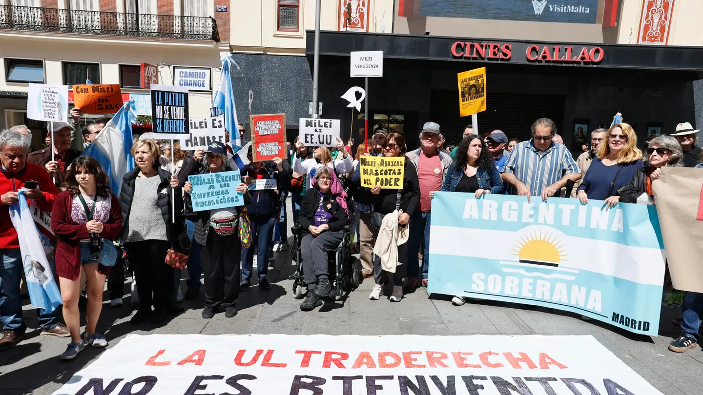 Concentración de protesta contra la visita del presidente argentino, Javier Milei, a Madrid Concentración de protesta contra la visita del presidente argentino, Javier Milei, a Madrid