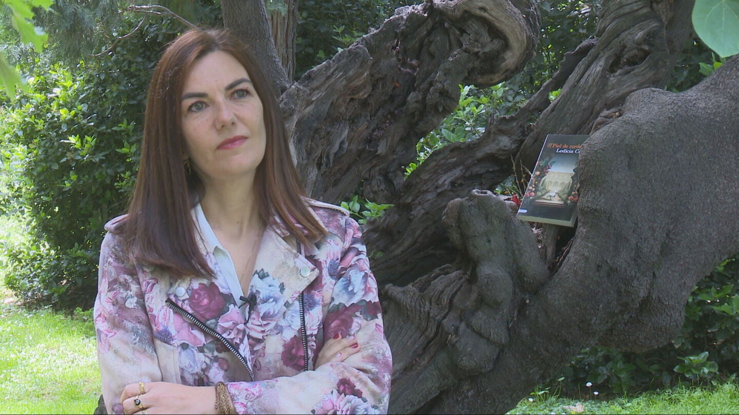 Ledicia Costas, escritora