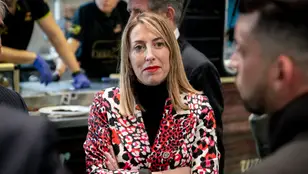 La presidenta de la Junta de Extremadura, María Guardiola, acude a la Feria Cinegética 2024, en IFEMA Madrid, a 14 de marzo de 2024, en Madrid (España).